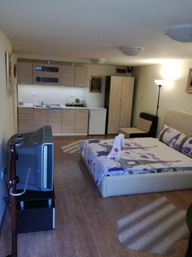 Sofia Hotel Bagian luar foto